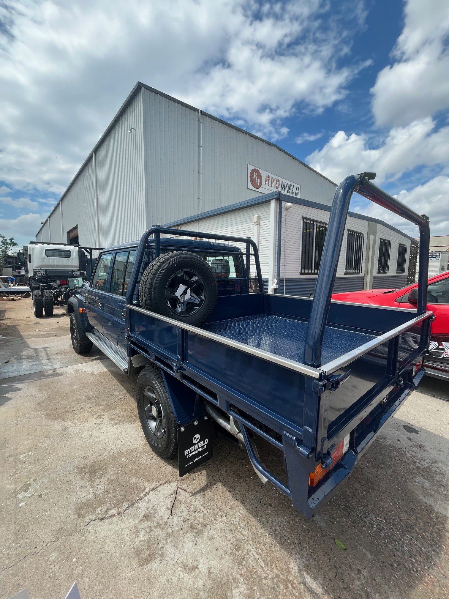 Bolt In Rear Load Bar 2.5inch